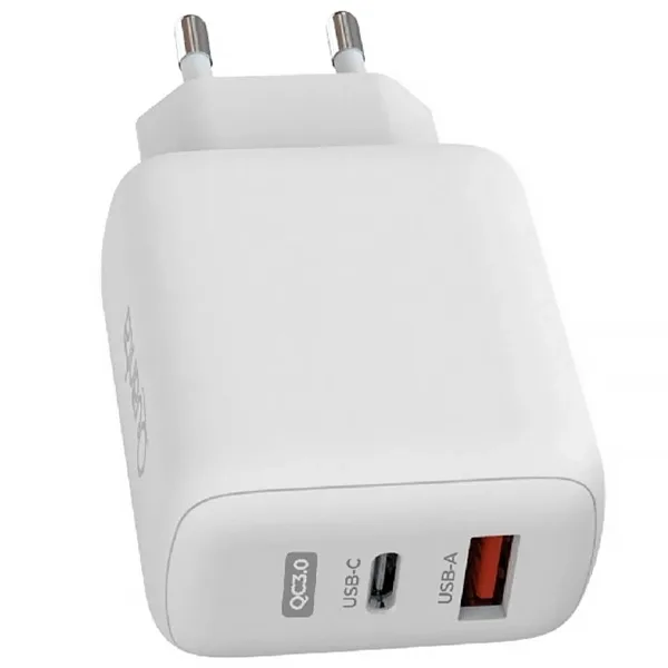 Adaptador de Tomada Quanta Qtccr45 USB Usb-c de 45 Watts - Branco